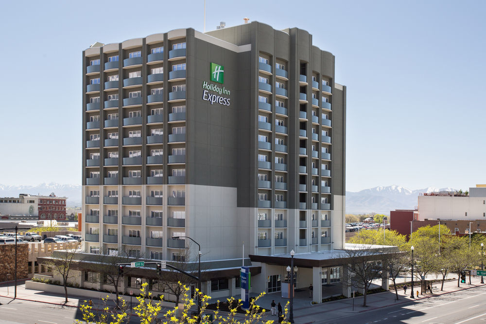 Holiday Inn Express & Suites Coldwater By Ihg Eksteriør bilde